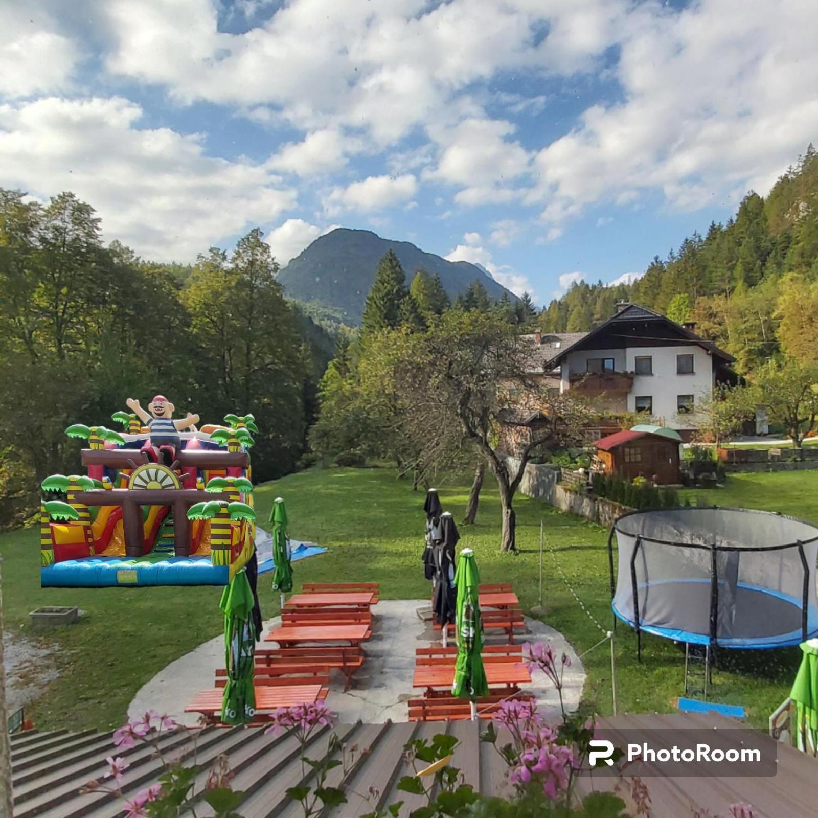 Hostel In Picerija Spajza Mojstrana Exterior photo